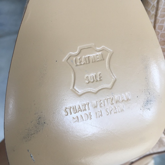 NEW Stuart Weitzman Snake Leather Platform Closed Toe Pumps - Picture 10 of 10